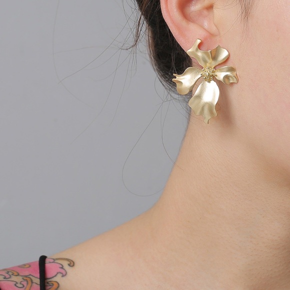 2/$20! Golden Orchid Flower Stud Earrings - Picture 8 of 10